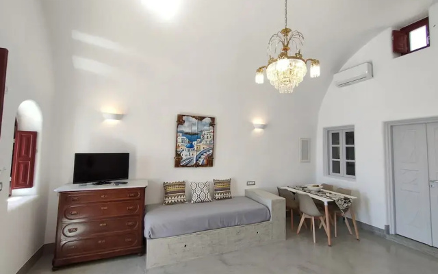 Dreamer's Secret Villa