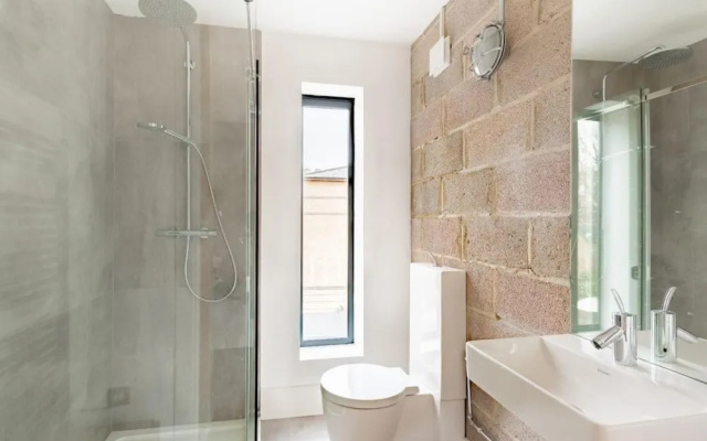 The Bethnal Green Escape - Modern & Bright 1BDR Apartments Apartments	