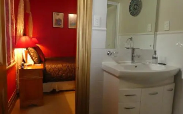 Sea Breeze Bed Breakfast