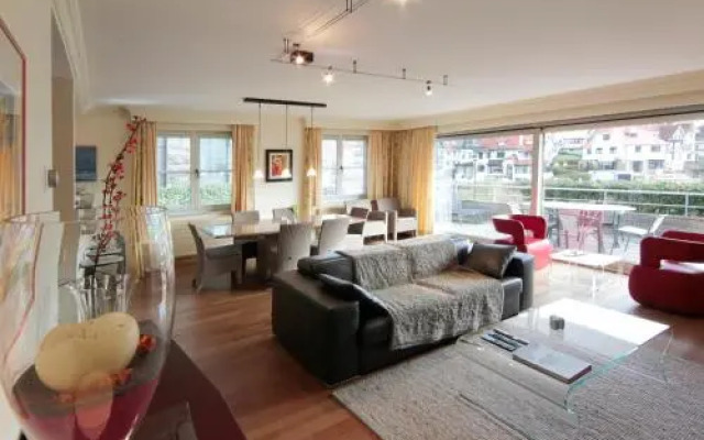 Fairway Apartment