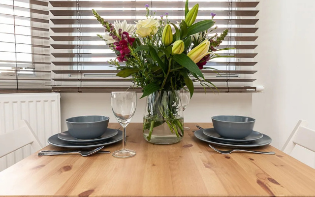 Bright Flat for 4 in Islington, Near Angel