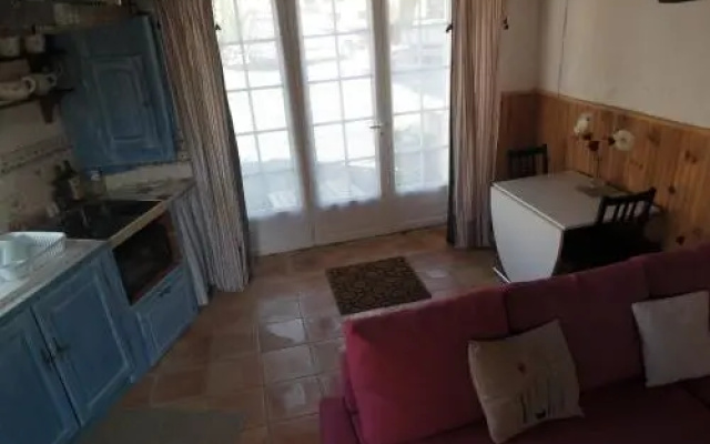 Au Pied du Château