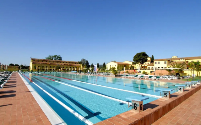 Stylish studio with air conditioning near the Tuscan coast