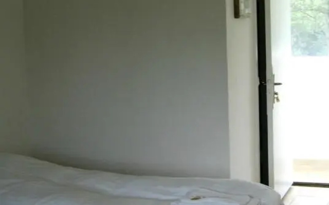 Hotel Drop-In