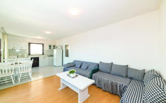 Awesome Home in Sevid With Wifi and 3 Bedrooms