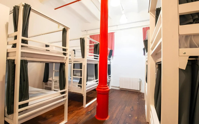 Safestay Barcelona Gothic