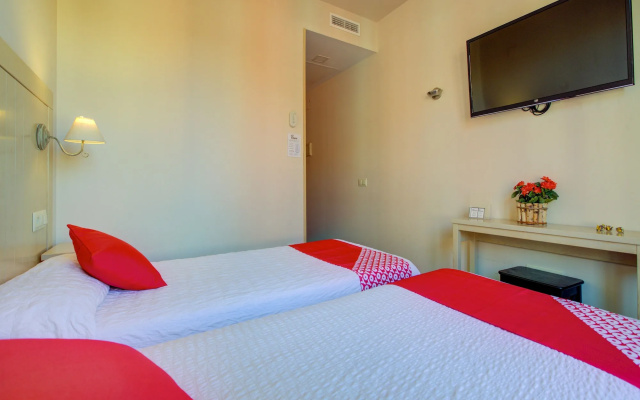 OYO Hostal La Chata