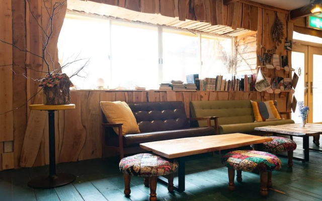 Lodge Mondo - Hostel