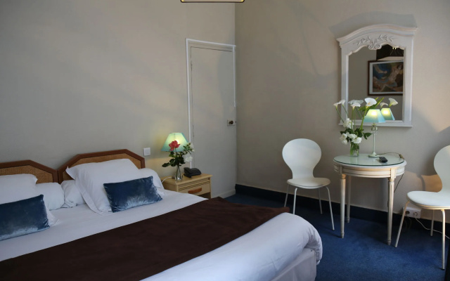 Hotel Moderna