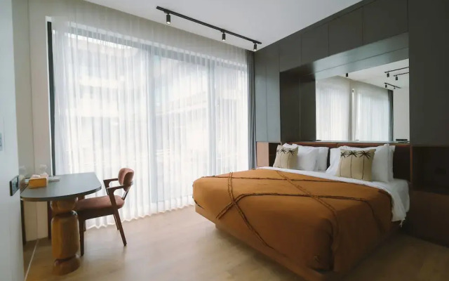 The Oasis II Townhouses by BREIG