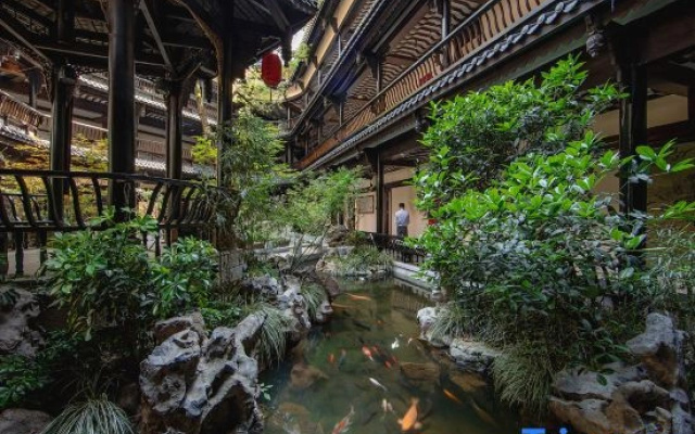 Li Family Courtyard Zen Hotel (Hongya Liujiang Ancient Town Branch)