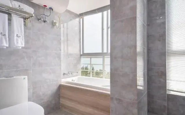 Kingreal Seaview Resort Sanya