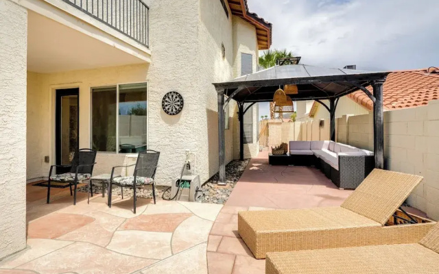 Outdoor Oasis! Mtn-view Desert Getaway in Phoenix