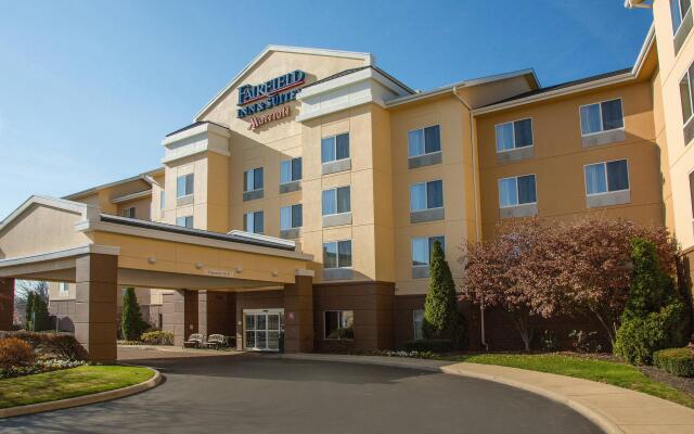 Отель Fairfield Inn & Suites by Marriott Columbus OSU США, Колумбус - отзывы, цены и фото номеров - забронировать отель Fairfield Inn & Suites by Marriott Columbus OSU онлайн вид на фасад