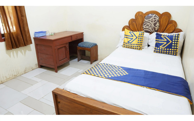 Hotel O Homestay Srikandi Pulau Merah BeachNearPantai Pancer