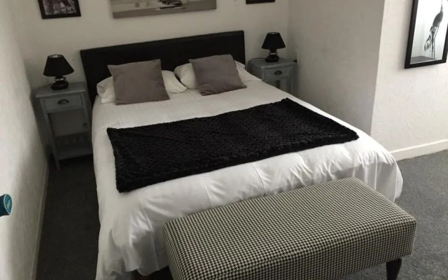Hotel Joly