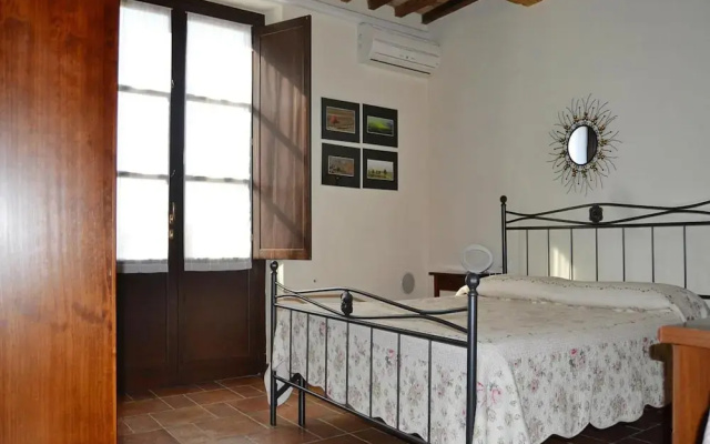 Apartment in Campiglia Marittima