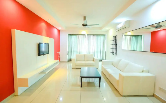 Aston Kiara Suites