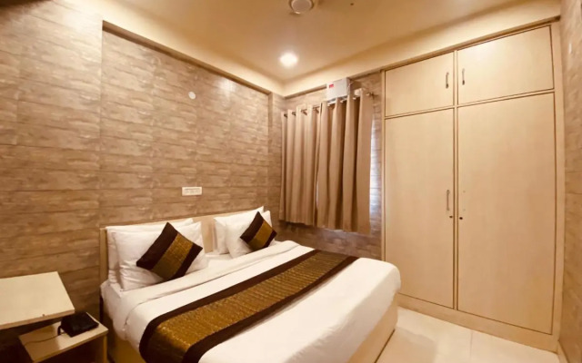 Hotel Red Chilly