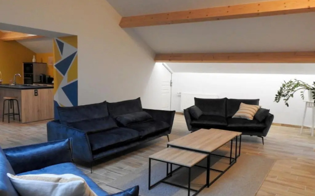 Gîte Colombey-les-Deux-Églises, 6 pièces, 10 personnes - FR-1-611-45