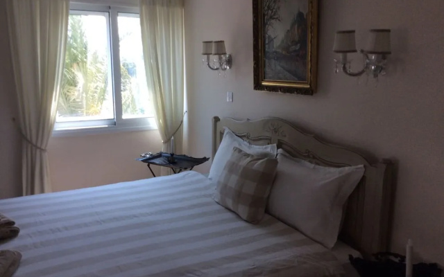 The Central Suites