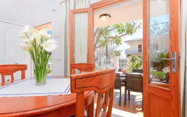 Pinya in Alc dia With 3 Bedrooms and 1 Bathrooms