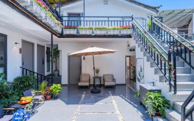 Designer living in a beautiful villa with light intelligence