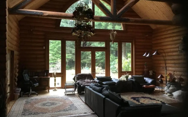 Redwood Log Cabin