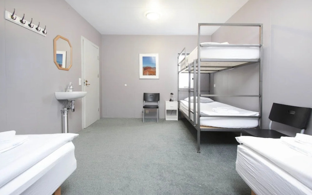 Snjofell Guesthouse