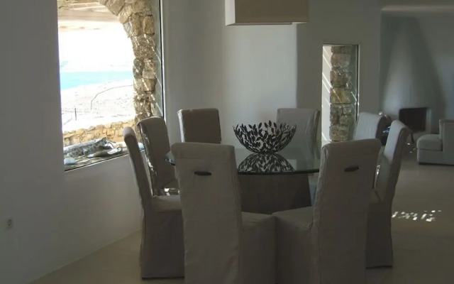 Lia Luxury Villa