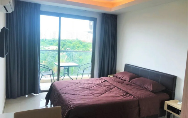 Laguna Beach Resort 2 - Modern Studio Condo