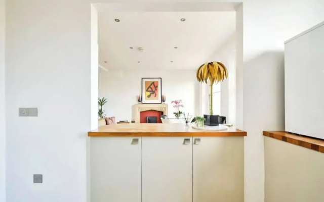 Luxury 3-bed Kensington Apartment - Sleeps 6