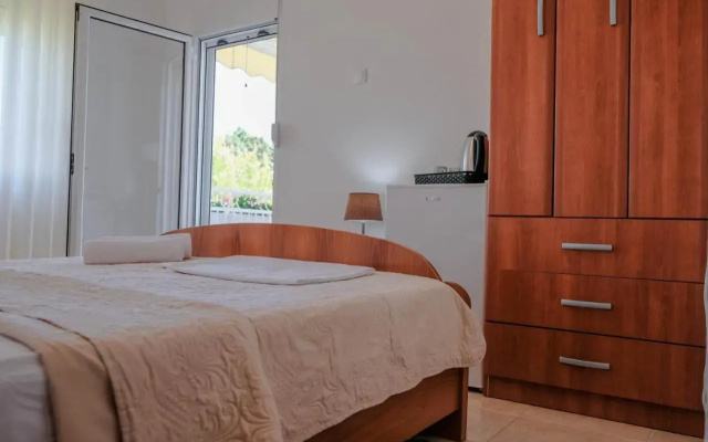 Nimanbegovic Rooms