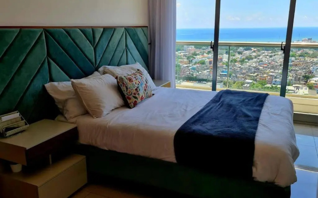 Lujoso apartamento, vista al mar, 2 hab.