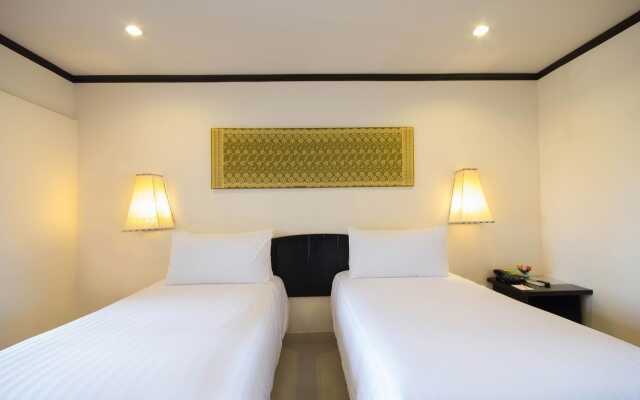 Golden Tulip Essential Pattaya Hotel комната для гостей