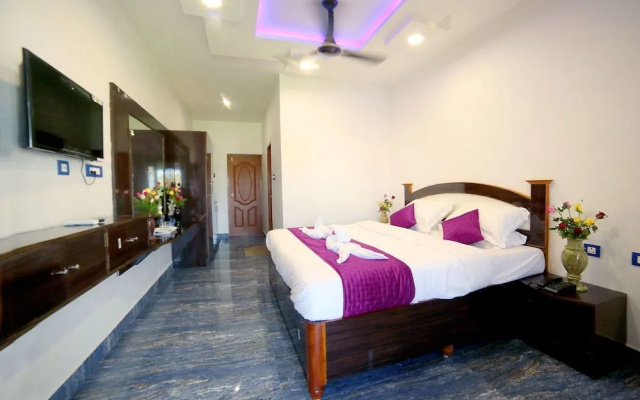 Sathvika Hotels