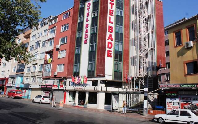 Bade Hotel вид на фасад