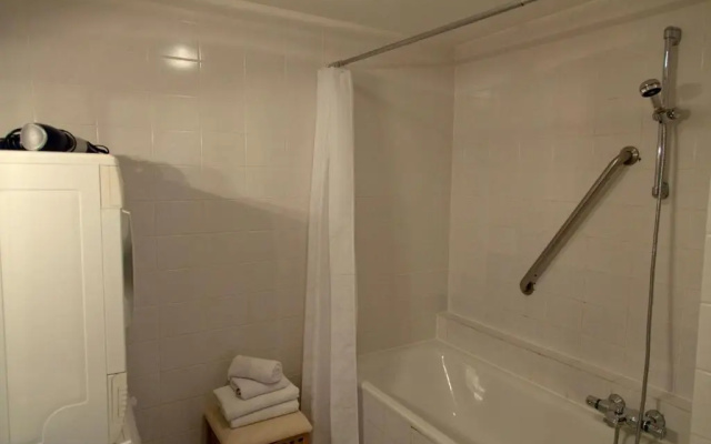 Apartment 8