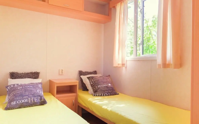 Furnished Chalet with Garden