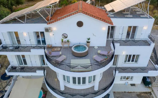 White House Chersonisos With Private Swimming Pool