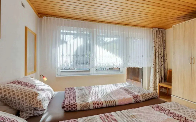 Bright Holiday Home in Schönbrunn with Garden
