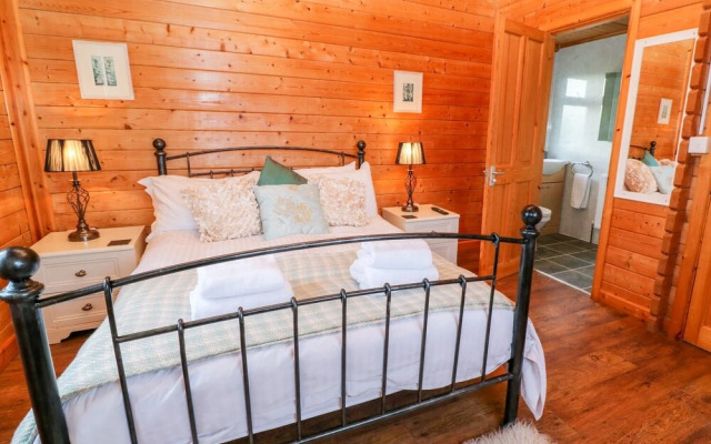 Borah Lodge