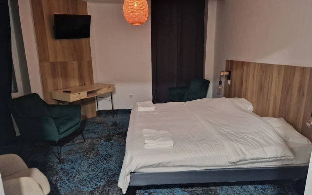 Le Phenix Hotel Limoge