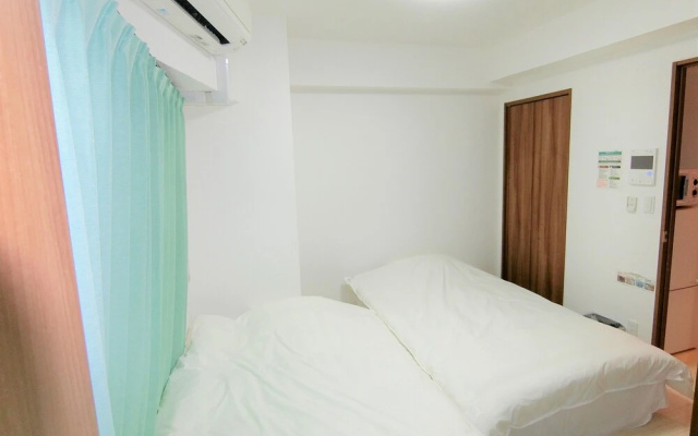 HR Front Regal Namba West