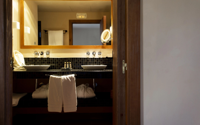 Hacienda Zorita Wine Hotel - Small Luxury Hotels