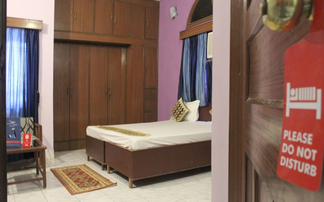 OYO 6841 Home Stay near Boring Road