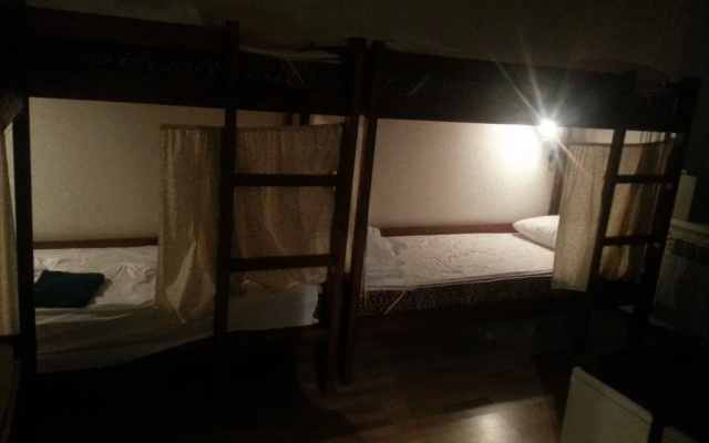 Sunnydayz Hostel