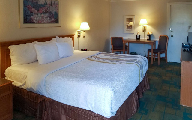 Quality Inn Aurora Denver