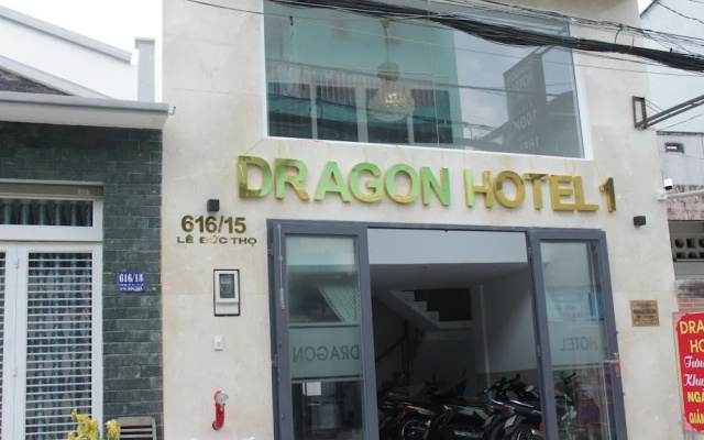 Dragon Hotel 1