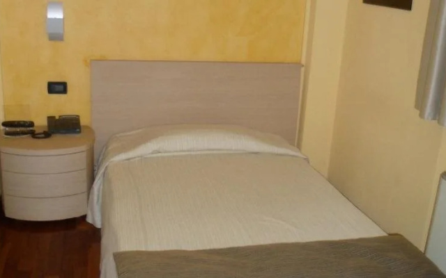 Hotel Fontana Santa